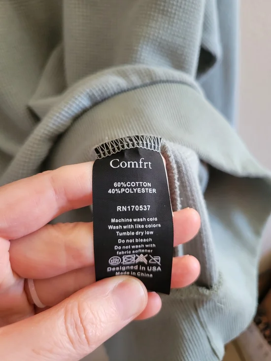 Men's Crewneck Sweater in Pale Blue-Grey - Picture 5 of 6